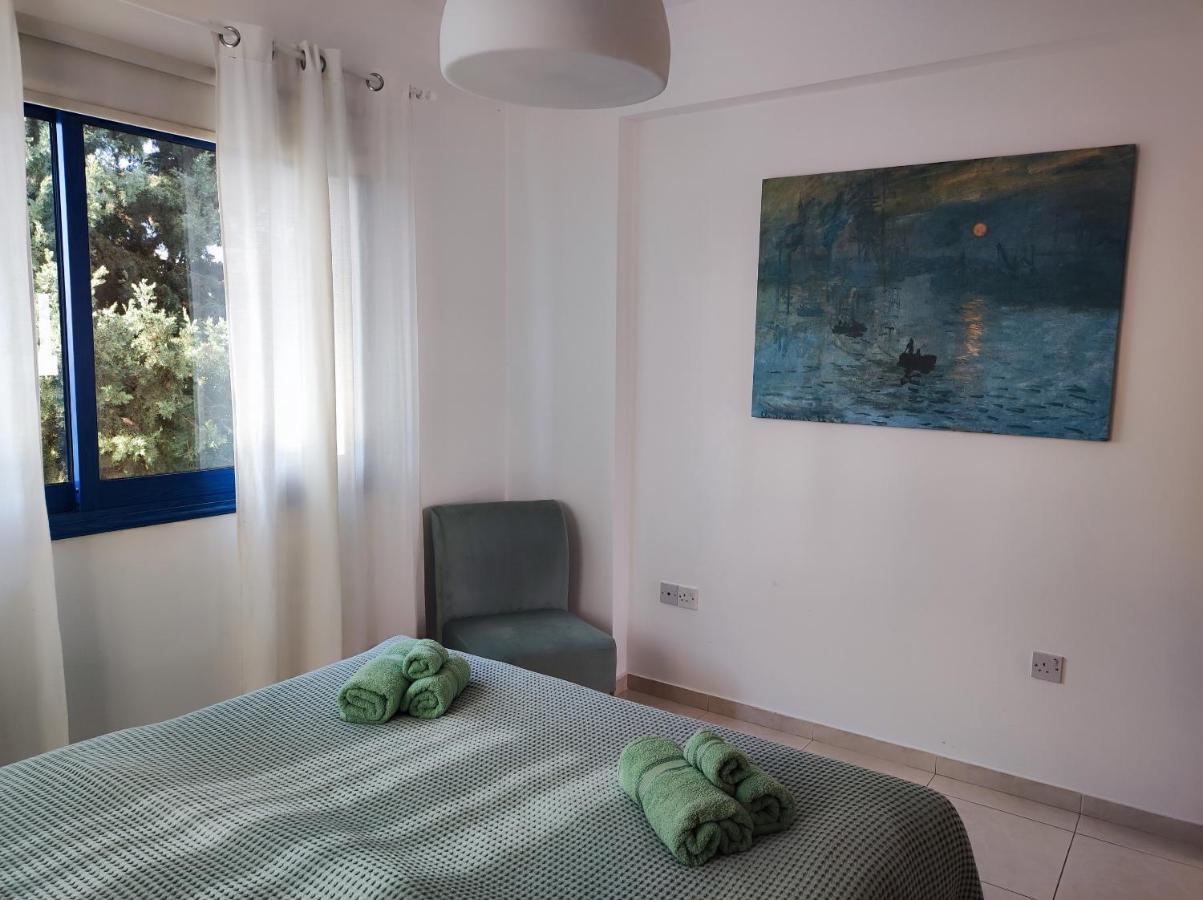 Marina Gardens Apartment Paphos Exterior foto