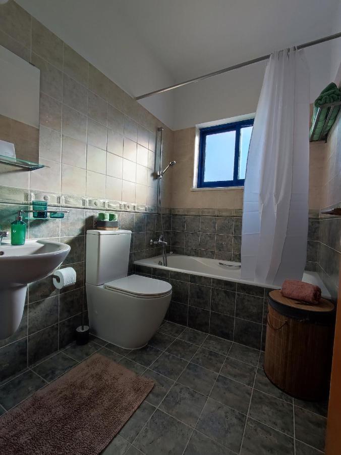 Marina Gardens Apartment Paphos Exterior foto